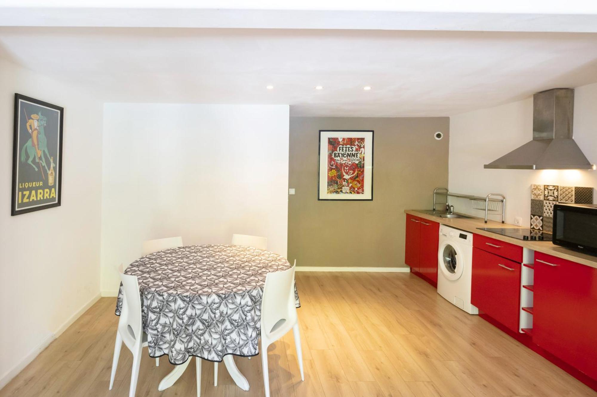 Appartement Dans Maison Urcuit Exteriér fotografie